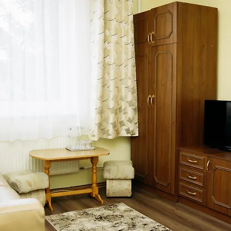 Otel Hotel Yasinya