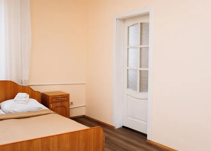 Otel Hotel Yasinya *