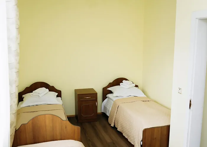 Hotel Yasinya *