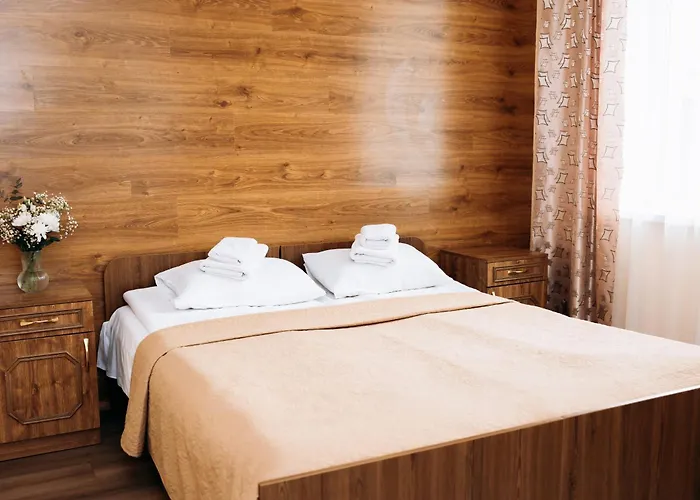 Hotel Yasinya Yasinya